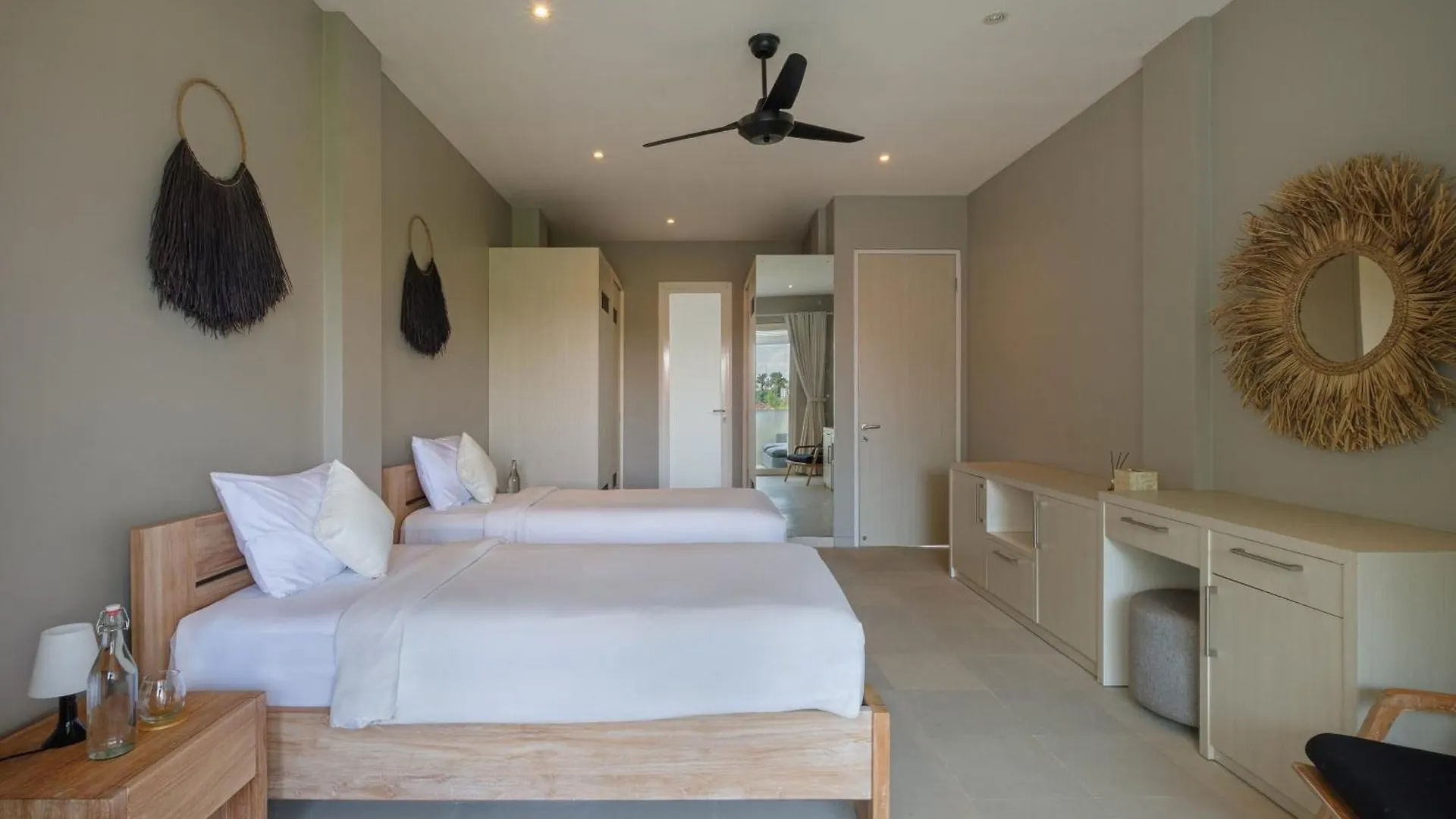 Villa Levi By Goro Seminyak Indonesia